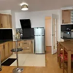 Διαμέρισμα Ideal Pro, Metro 8 A 3 Min *