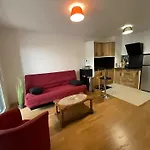 Ideal Pro, Metro 8 A 3 Min Διαμέρισμα
