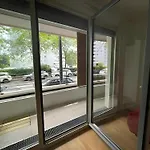 Ideal Pro, Metro 8 A 3 Min Διαμέρισμα *