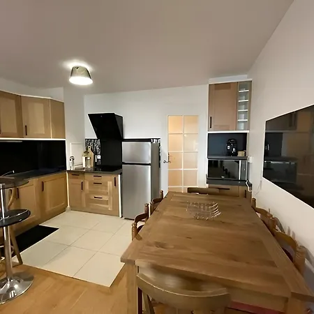 Citronnelle, 2 Chambres, 3 Min Metro 8 *
